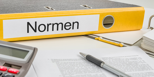 Normen und Vorschriften für Lampen und Leuchten